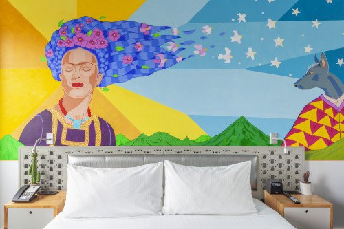 В бруклинском отеле Nu есть люкс Фриды Кало, и это действительно сюрреалистично