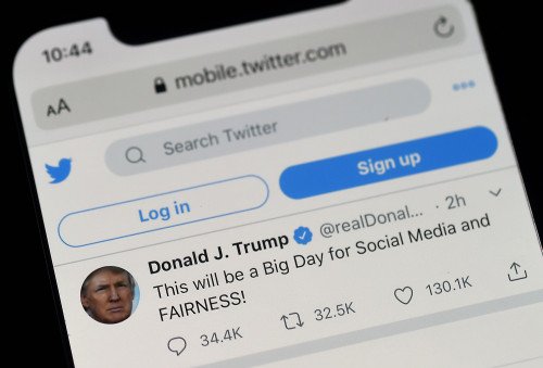 Белый дом стреляет в ответ после того, как Twitter переходит на следующий уровень в войне с Трампом