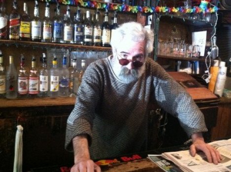 Еще один раунд, всегда: выпивка с самым пьяным (и лучшим) барменом в Нью-Йорке